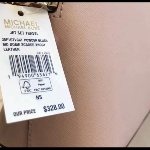 Favorite Purse! Brand New Michael Kors Jet Set Dome in Blush Pink - Picture 5 of 6